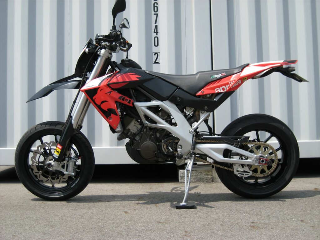 SXV550_帝国屋商会_TEIKOKU_POWERS_1280px