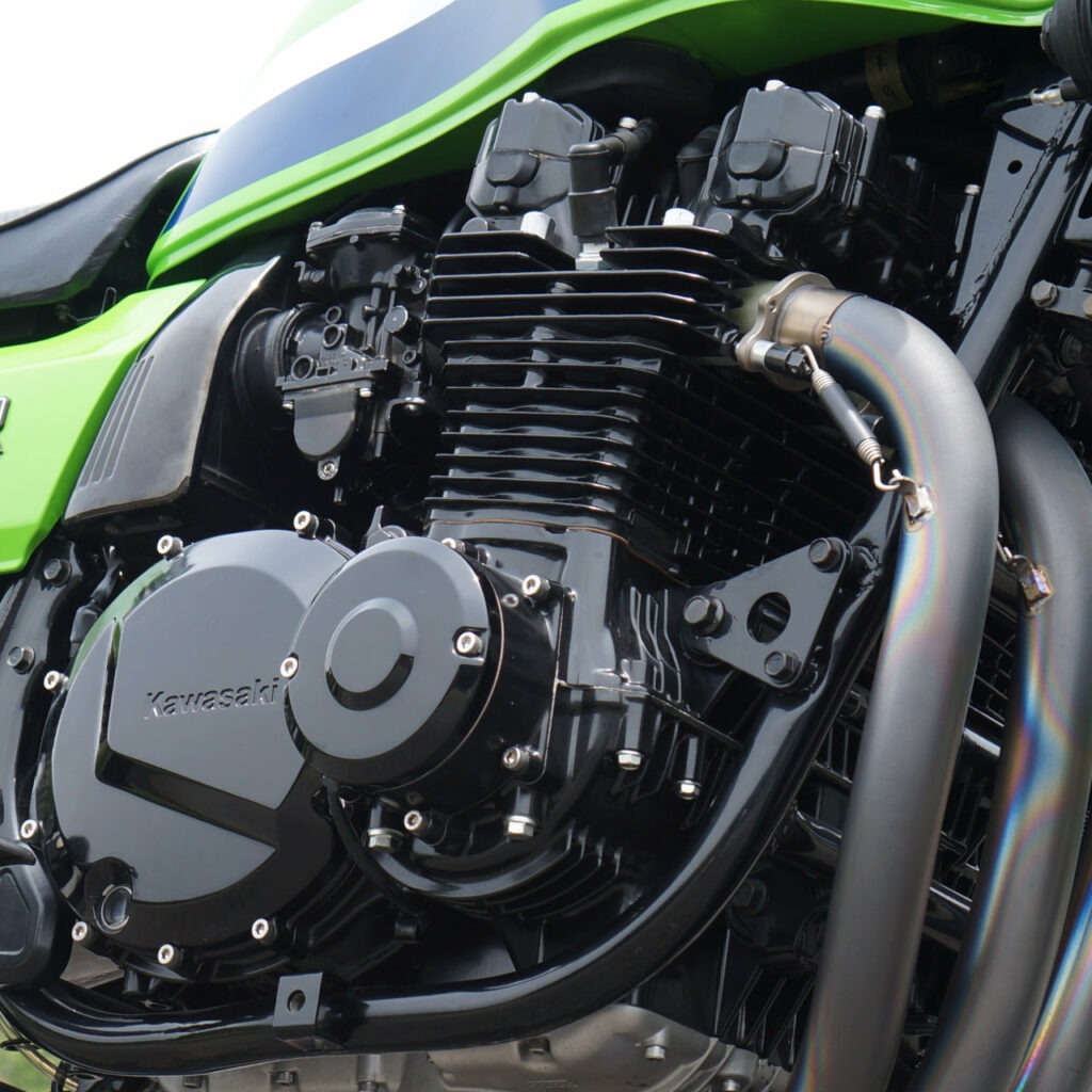 Z1000R_エンジン_Engine_1280px Best Retro Classic Motorcycle