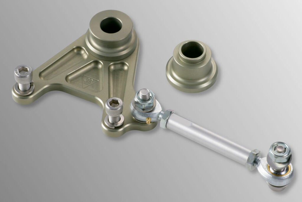 リア_ブラケット_トルクロッド_Rear_Bracket_Torque_Rod